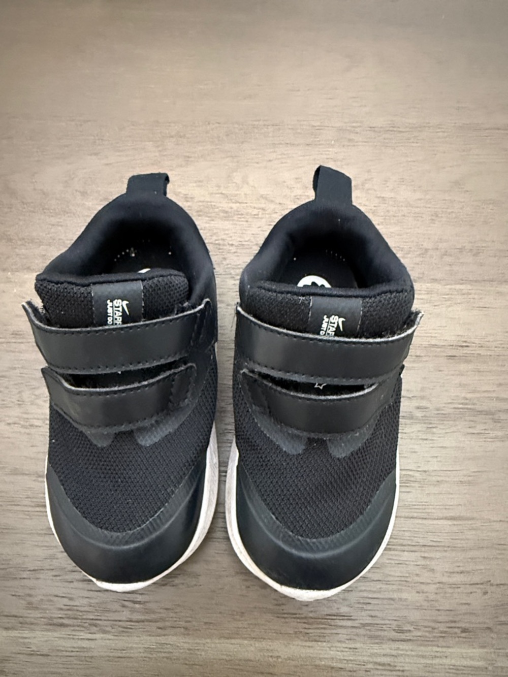 Nike Black Toddler Velcro Sneakers
